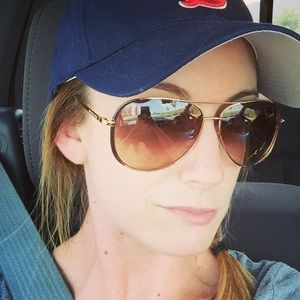 Meet your Posher, Breanna